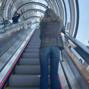 Acne Jeans  - Världens snyggaste jeans dröm jeans! Älskar dessa jeans men har dock blivit lite för små på längden. Dom perfekt och lågmidjat annars. Jag vill ha ett bra bud när jag säljer dom!💕😊