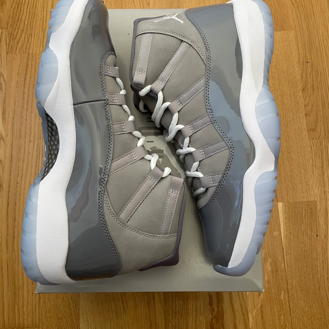 JORDAN 11 cool grey 2021 - 90