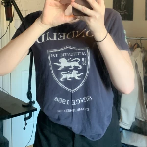 Fin t-shirt ❤️ - En jättefin t-shirt från bondelid❤️ Använd ett par gånger. Köparen står för frakt!