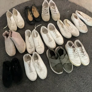 använda skor - använda och slutna lite grann på vissa allt för 500kr