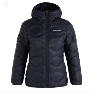 Peak performance dunjacka  - Aldrig använd ny skick köpt på peak performance hemsida.