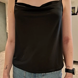 Fint linne - ~Priset är diskuterbart~ Köparen står för frakt