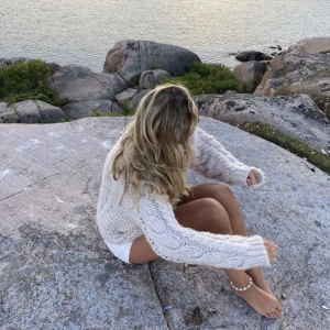 Stickad tröja - Jättenajs mjuk stickad tröja i storlek S💖💖