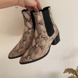 Vagabond boots/klackar - Använda fåtal gånger, perfekt skick! Från Vagabond, kan skicka med lådan