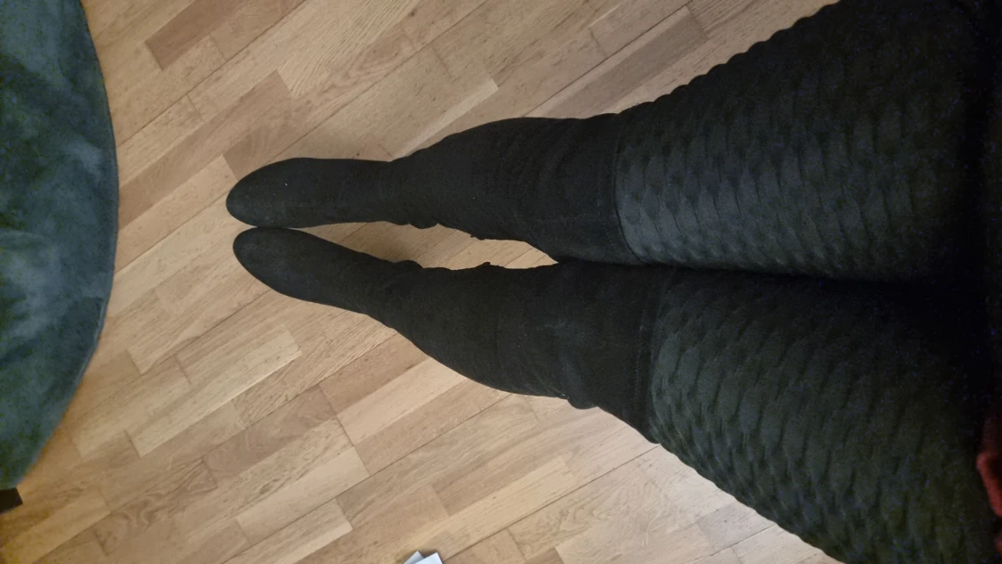 Knähöga stövlar  - 90