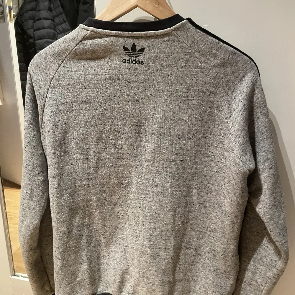 Sweatshirt i fint skick Storlek XS. Tröjor & Koftor.