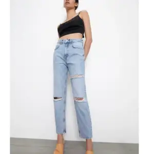 Helt nya Zara jeans! Säljer i både storlek 36 och 38