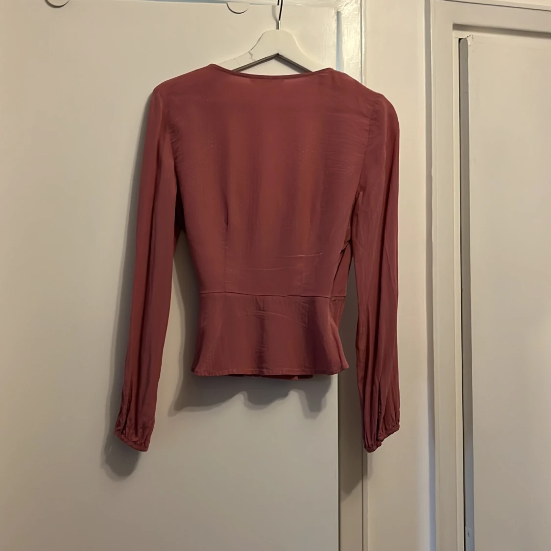 Jacuardvävd omlottblus, rosa, H&M stl.36 - 90