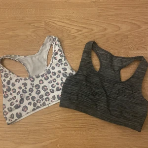 Två söta sporttoppar, XS - Två söta sporttoppr, XS, väldigt fina ena med leopard och andra helt grå