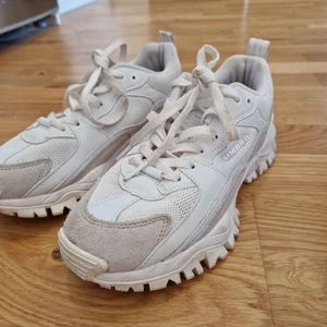 Umbro sneakers - Ascoola skor i märket umbro.