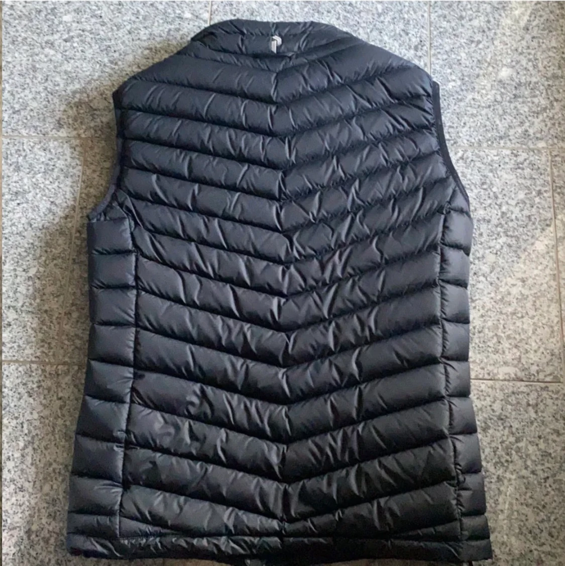 Peakperformance dunväst - 90