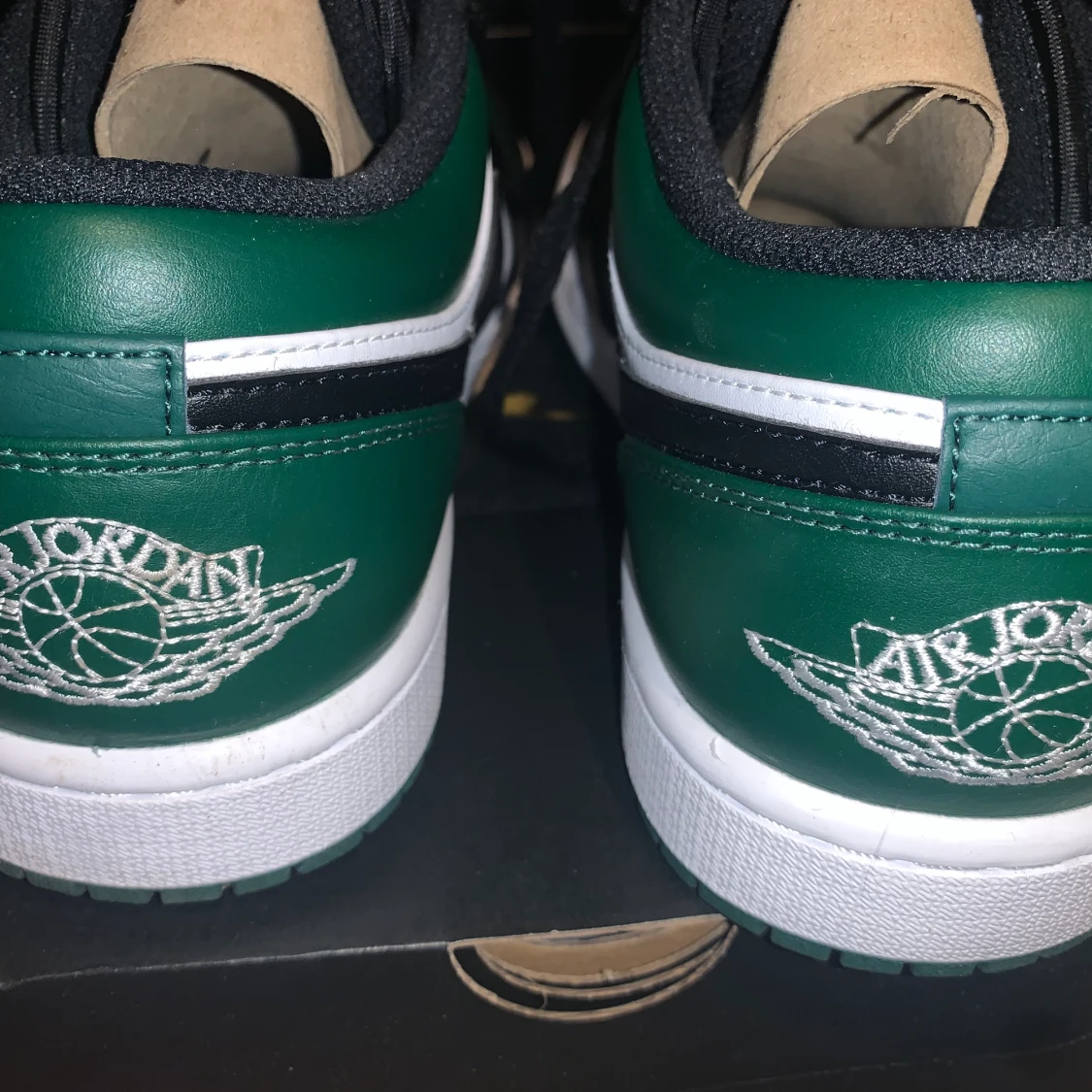 Air Jordan 1 Low Green Toe - 90