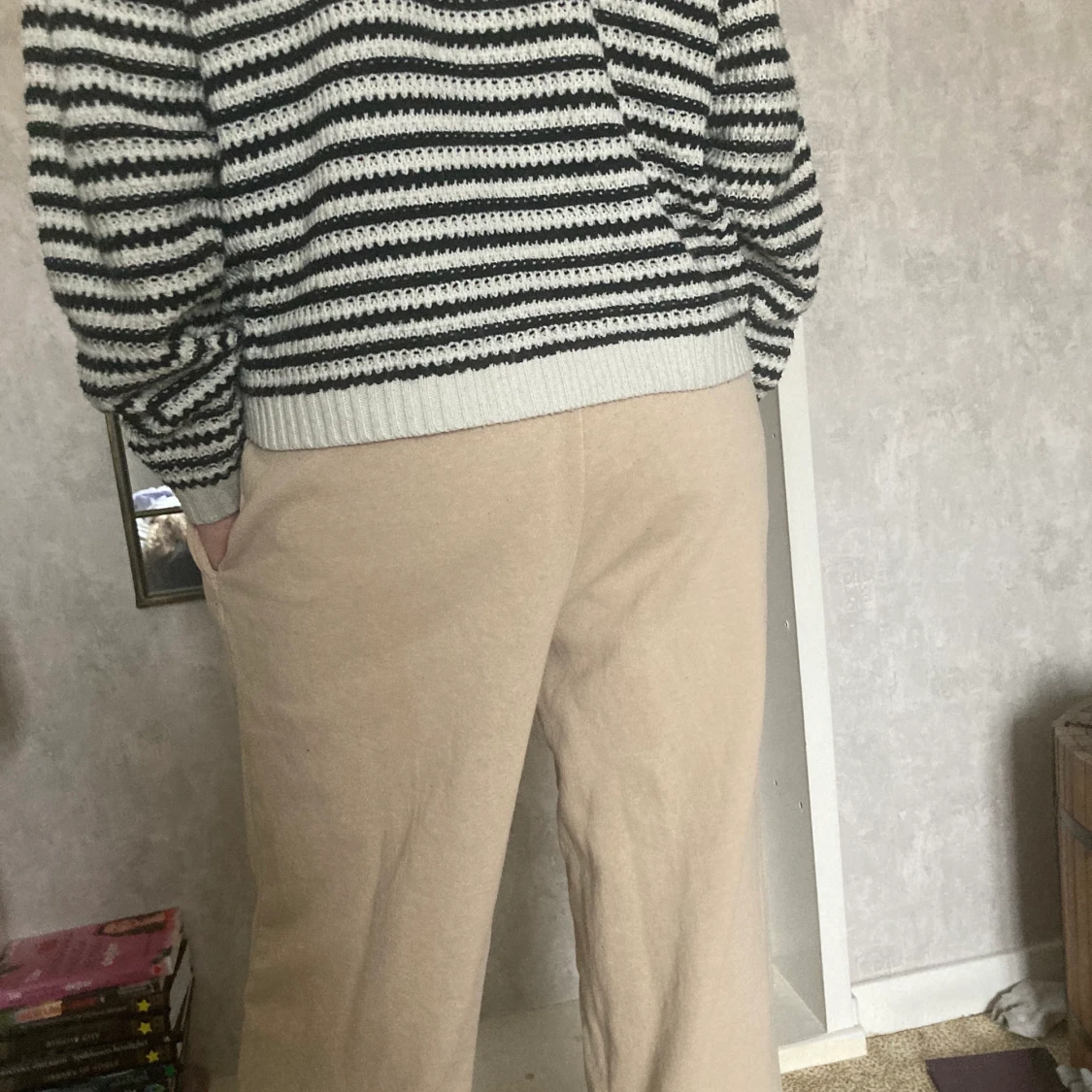 Beigea mjukis byxor - 91