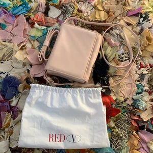 Red Valentino softest leather bag - Soft lamb leather bag by Valentino Red, bought 2015 in Abu Dhabi for around 4000-5000kr