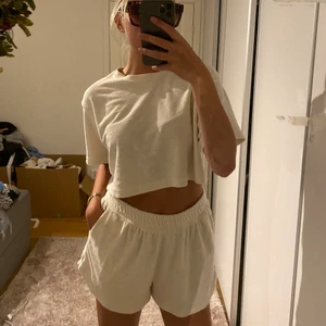 Frotté sett - Frotté sett Shorts M Topp S Använd 1 gång