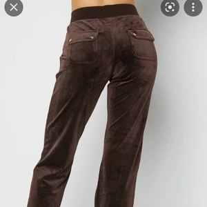 Juicy byxor - Jättefina juicy byxor i storlek xs, dom har ett litet hål men det är inget men tänker på alls