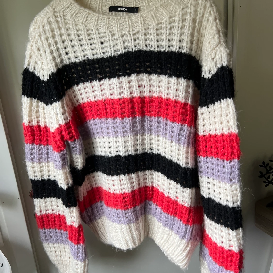 Stickad tröja