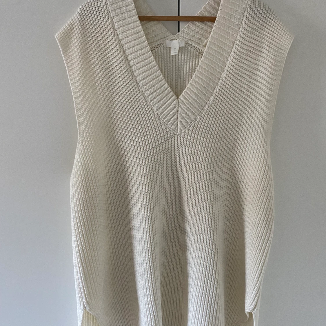 HM stickatväst strl L