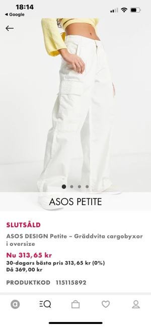 Cargo pants Petite  - Petite cargo pants från ASOS, jag är 163 och dem är perfekt längd för mig. slutsålda på hemsidan. Använda 2 gånger.