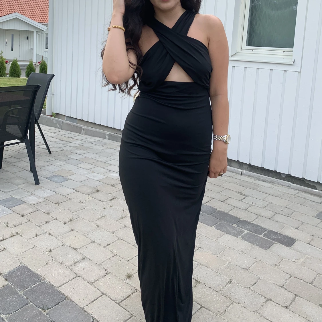 Svart strechig festklänning - 90