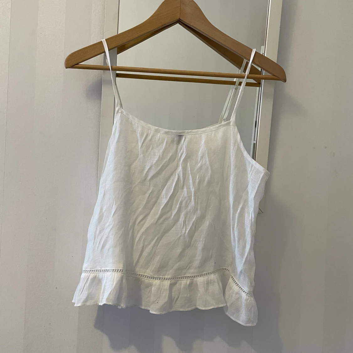 Vit linne storlek 36