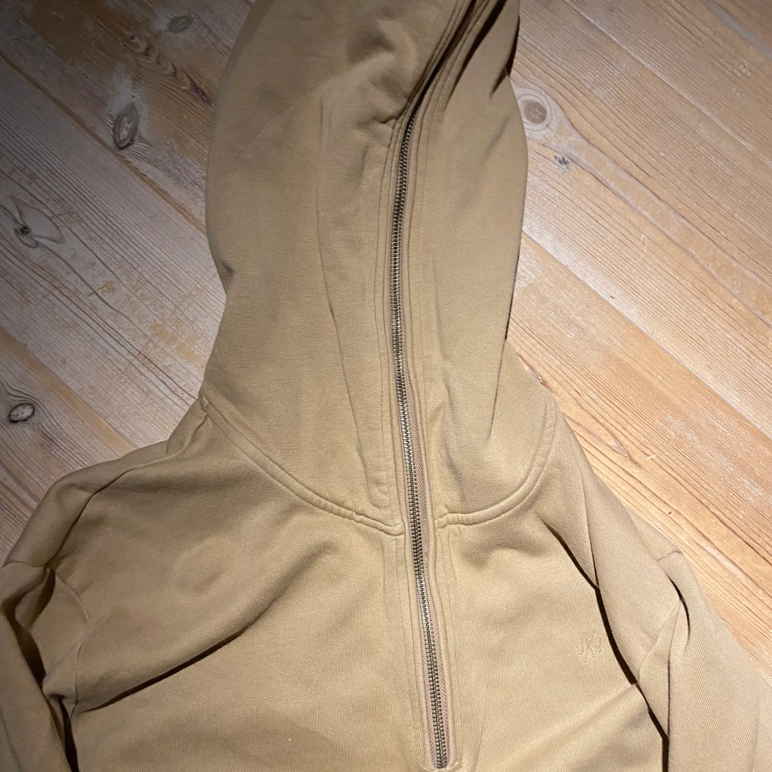 Beige zip up hoodie - 90