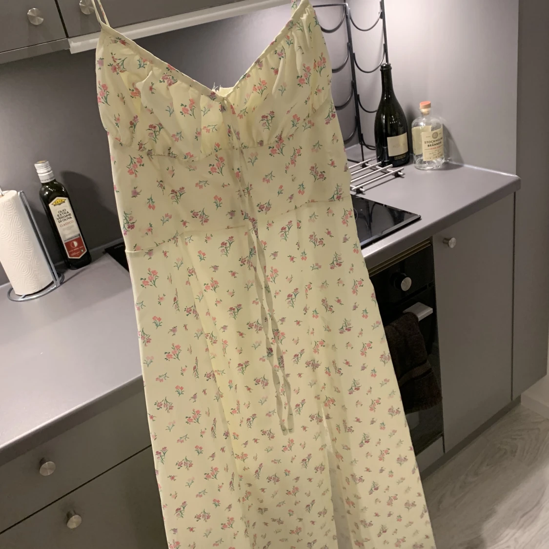 Supergullig klänning  - 90