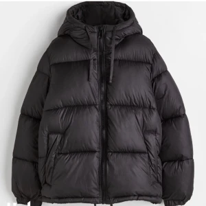 Hm puffer jacket - Intressekoll!!! Vill gärna byta mot annan vinterjacka!!❤️❤️