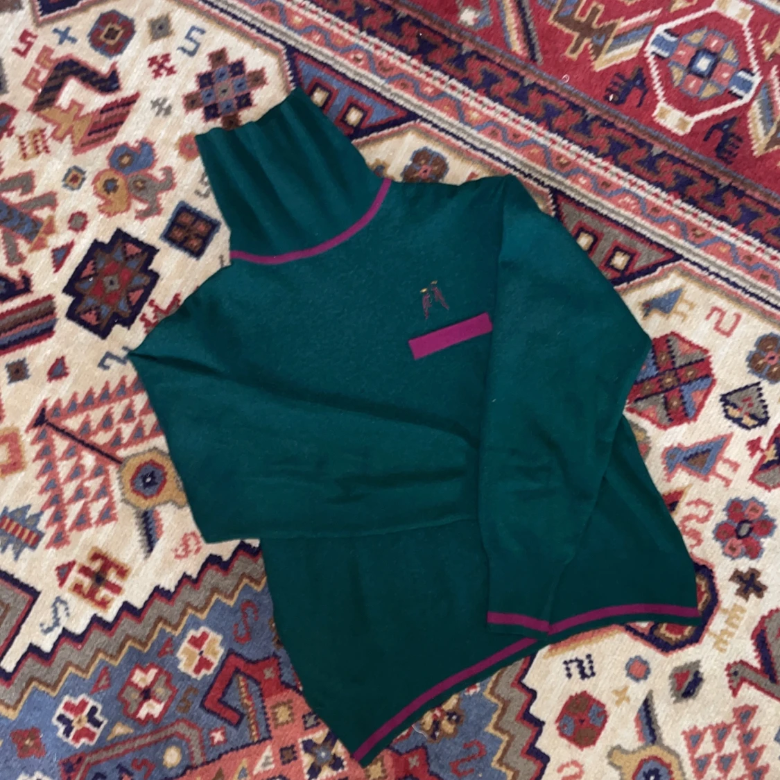 Vintage tröja, mörkgrön st. 36