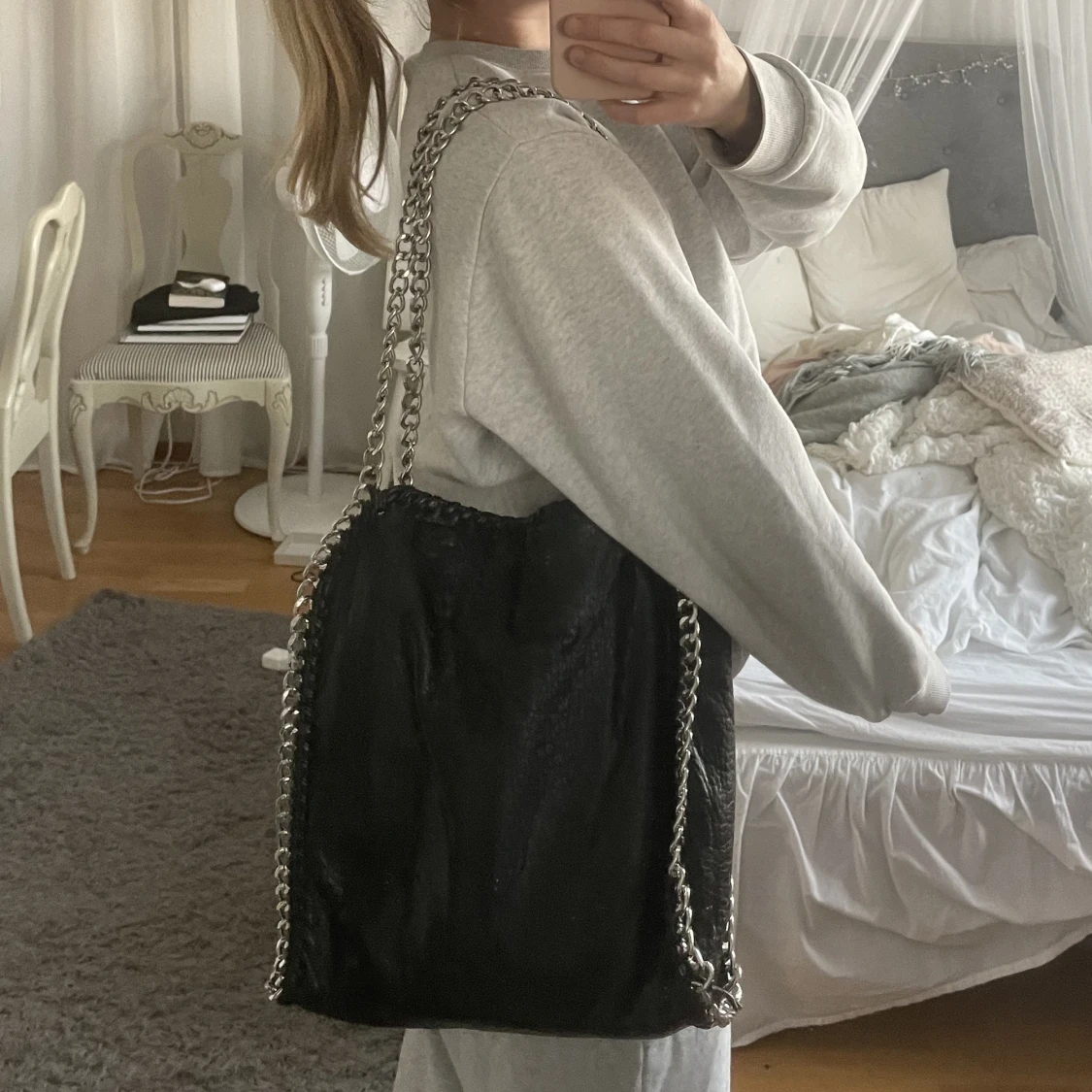 Priscilla Väska L svart  - 90