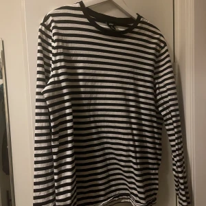 Tröja - Randig tröja från hm