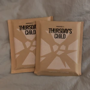 Txt album - Txt Thursday's child member jewelcases som jag köpte men insåg att jag inte har någon användning för. Allting ingår förutom pc. 