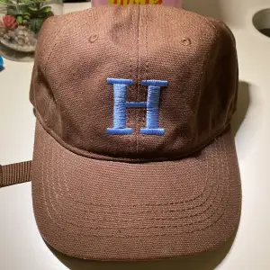 Brown cap from H&M