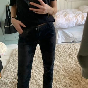 Zadig Voltaire jeans - Asballa tie dye jeans från zadig voltaire! Kan mötas eller så står köparen för frakten 