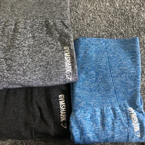 3 gymsharktights - Säljer tre st gymsharktights i XS, annonserna finns på min sida!