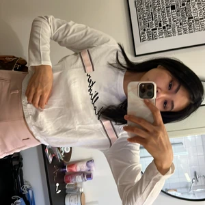 Hollister Top - Small