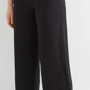 Linnebyxor  - Säljer dessa linnebyxor i både s och m, oanvända med lappar kvar! Slutsålda