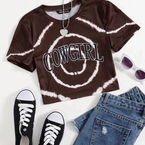 shein toppa - sälja det här fina toppa ,använder fåtal gånger ,helt nya ,sälja för 30+frakt ,skriva om du intresserad 