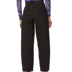 Levi’s Jeans - jättefina Levi’s balloon leg jeans i stl 29, bra skick, nypris 1145kr🤍