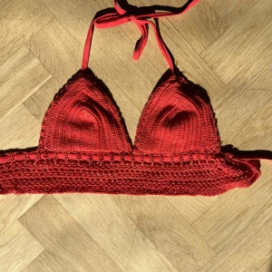 Bikini top - virkad bikinitopp. så bra kvalitet och riktigt söt