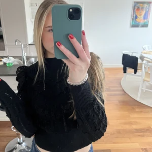 Zara topp!  - Jättefin topp från zara💗 nypris 449 men finns ej att köpa längre. Alla bilder är mina!