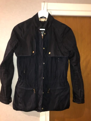 Snygg zara vår jacka stl M - Snygg 