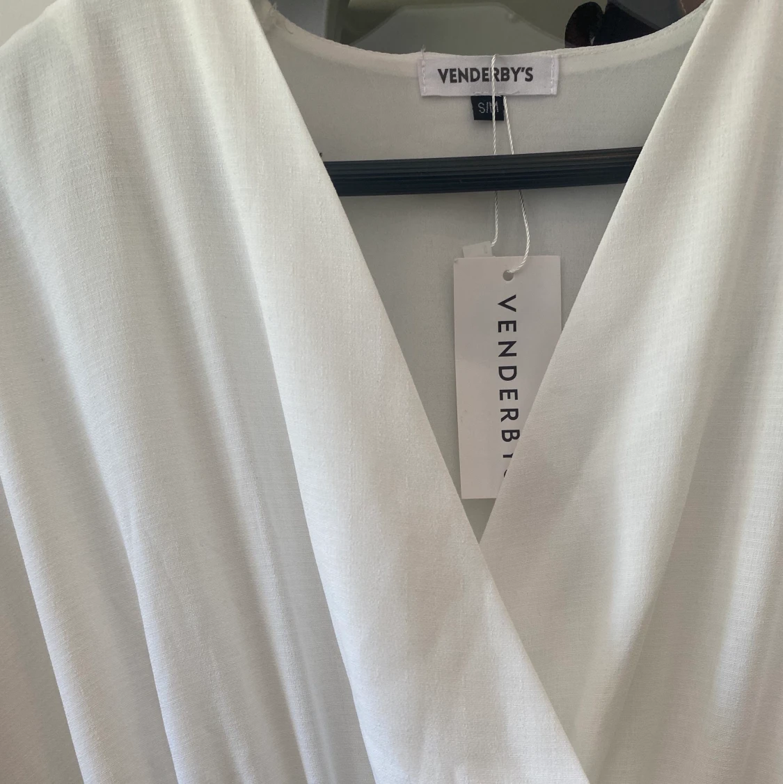 Oanvänd klänning - 90