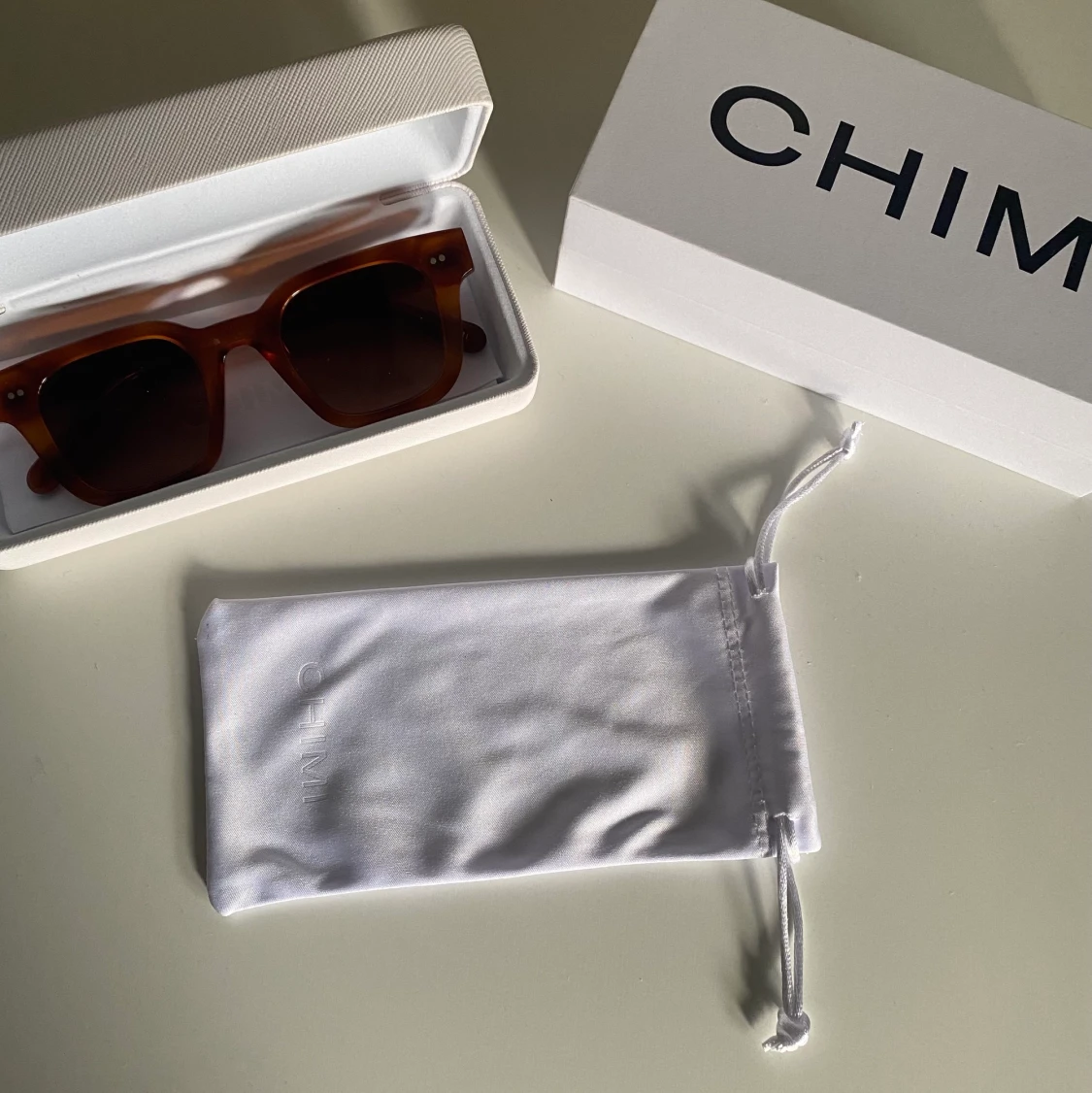 Solglasögon - Chimi 04 Havana - 90