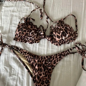 Jätte fin bikini topp  - Säljer endas toppen pga den är lite liten aldrig andvänd.‼️❤️