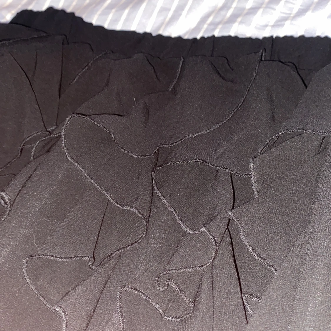 Svart volang kjol - 90