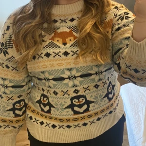 jultröja - säljer min jultröja som jag växt ur