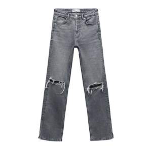 Super fina jeans från zara, med slits & hål vid knäna! Sparsamt använda, passar ngn runt 1,72 i längden precis❣️