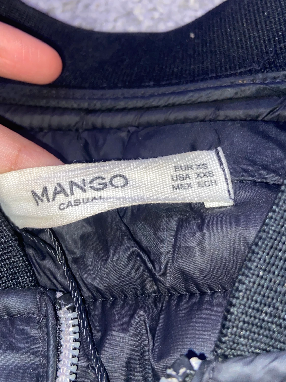 Svart Dunväst XS - 90