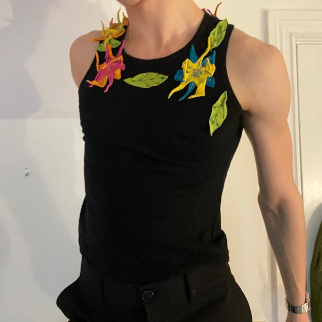 Vintage Miss Sixty svart linne blommor pärlor paljetter